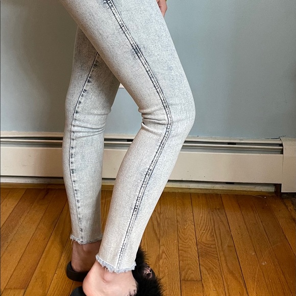 Free people 27 acid washed jeans NWT - Picture 1 of 5